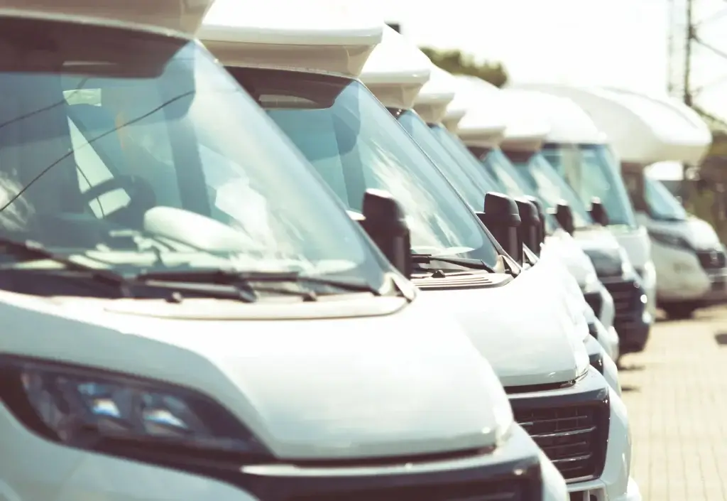 Alquiler o compra de autocaravanas - Alquilar o comprar una autocaravana: ¿qué interesa más? Alquiler o compra de autocaravanas - Alquilar o comprar una autocaravana: ¿qué interesa más?