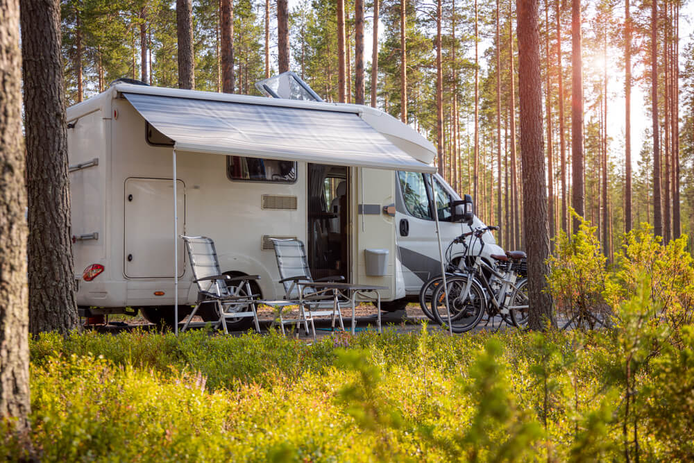 Camping para pernoctar - Pernoctar con autocaravana: La guía definitiva Camping para pernoctar - Pernoctar con autocaravana: La guía definitiva