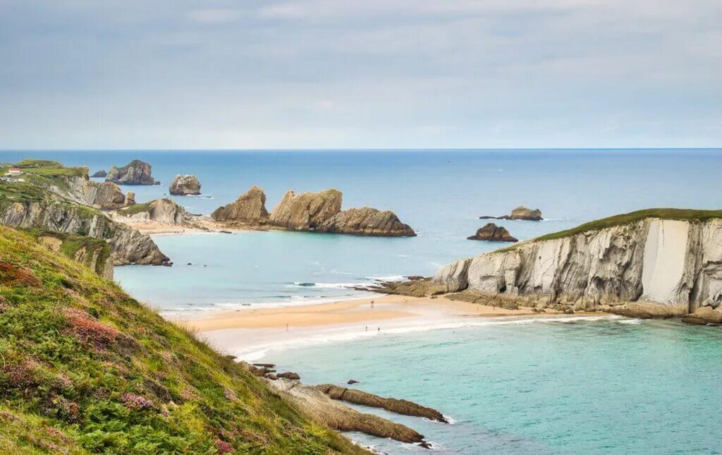 Ladero Cantabria en camper - Ruta en Autocaravana por Cantabria Ladero Cantabria en camper - Ruta en Autocaravana por Cantabria