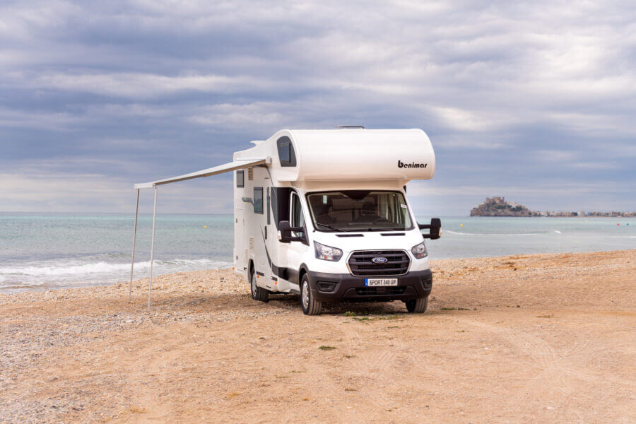 Proteccion solar scaled 1 - 10 Accesorios de verano para autocaravanas Accesorios protección solar autocaravanas