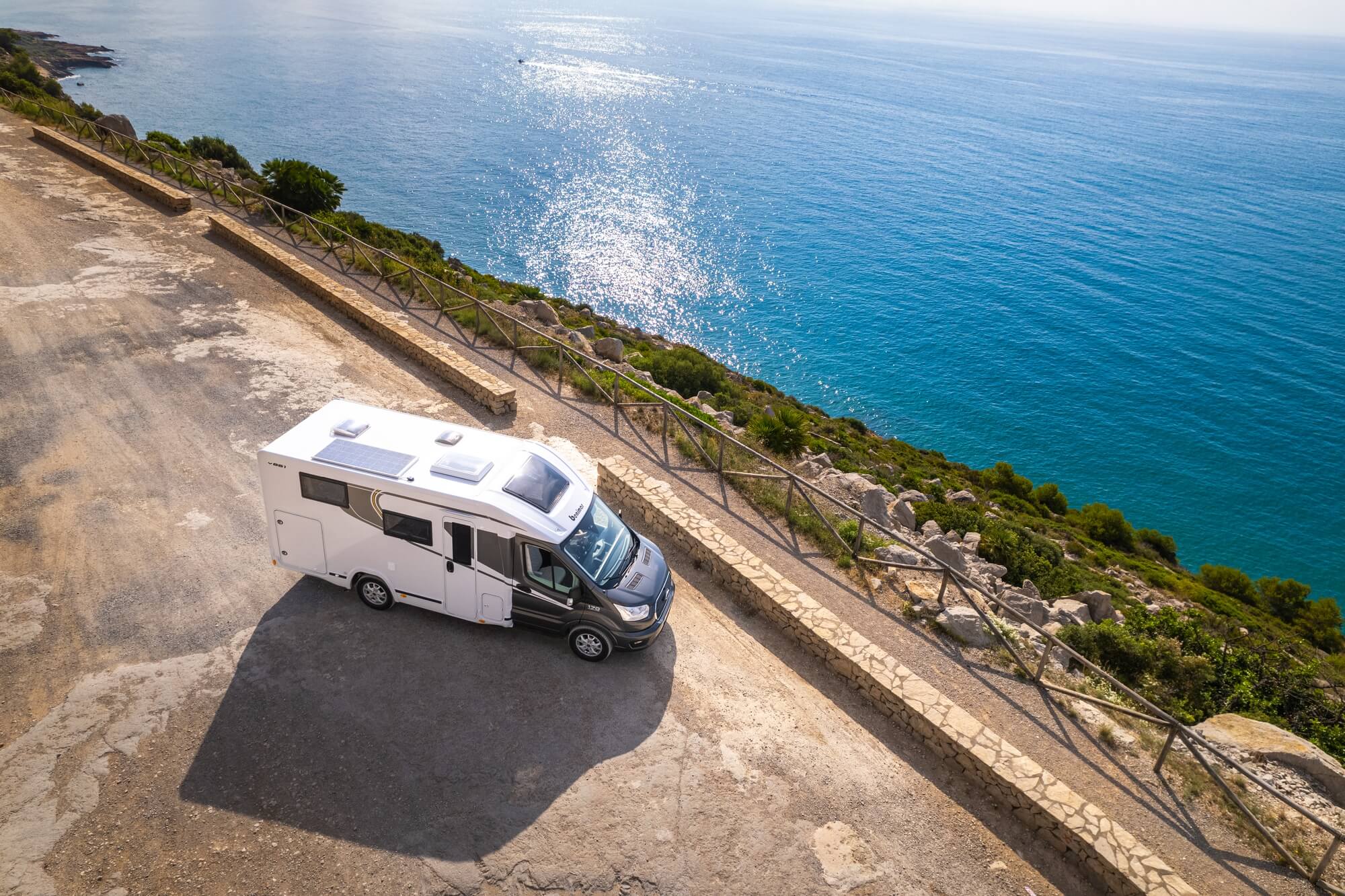 Paneles solares para autocaravanas