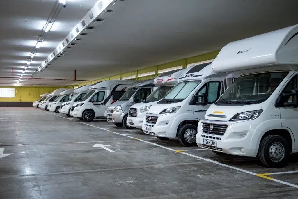 parking caravanas1000 - Parking de autocaravanas - Guía para elegir el correcto parking caravanas1000 - Parking de autocaravanas - Guía para elegir el correcto